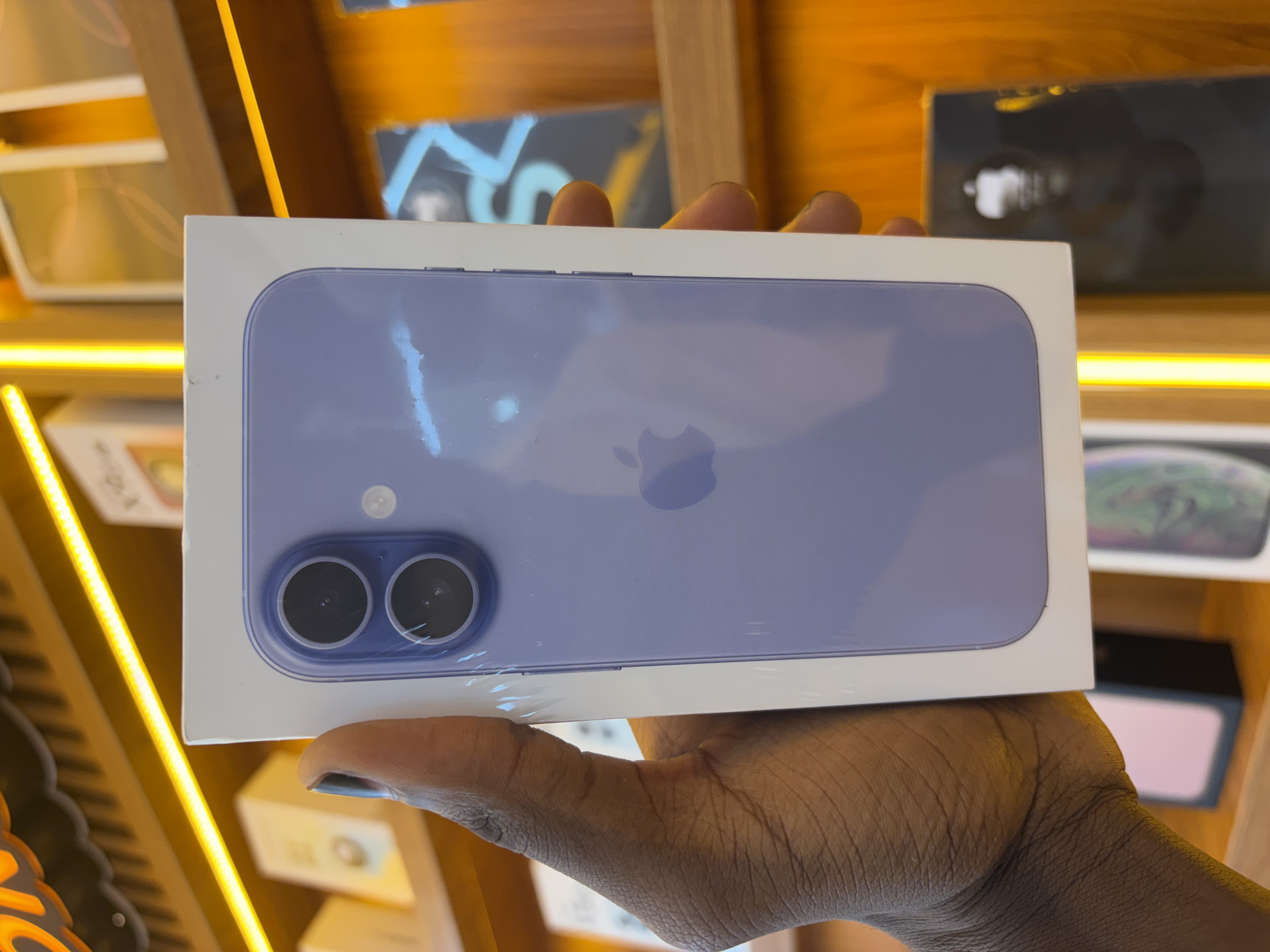 iPhone 17